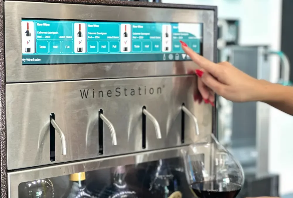 How to Preserve Non-Alcoholic Wine: Why WineStation® Is the Ideal Serving Solution